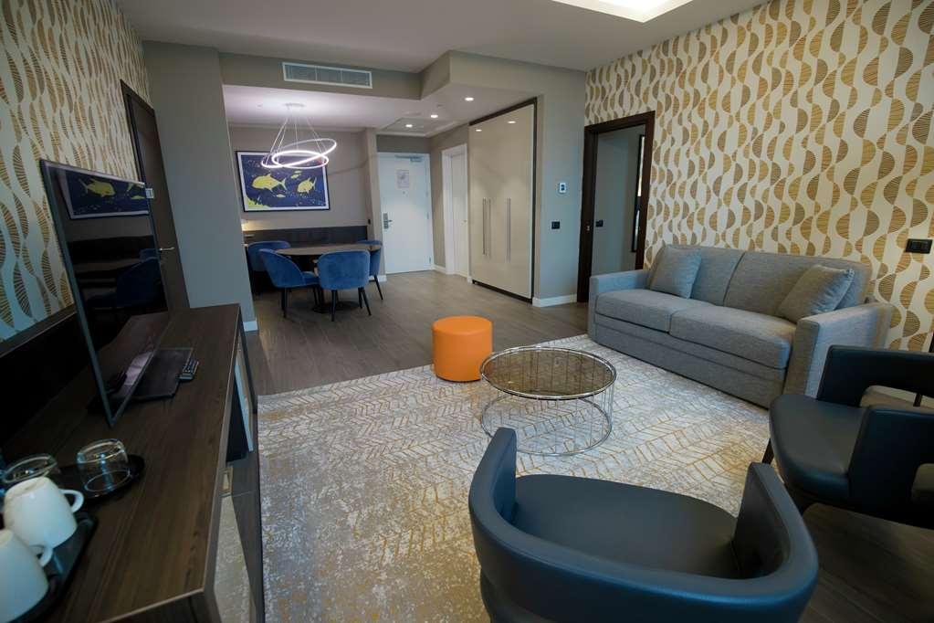 Doubletree By Hilton Pointe-Noire City Centre Pointe Noire Quarto foto
